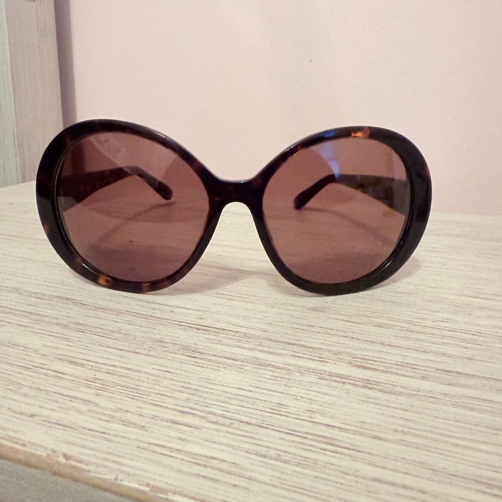 Tortoise Shell Oversized Sunglasses